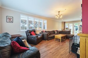 Living Space - click for photo gallery